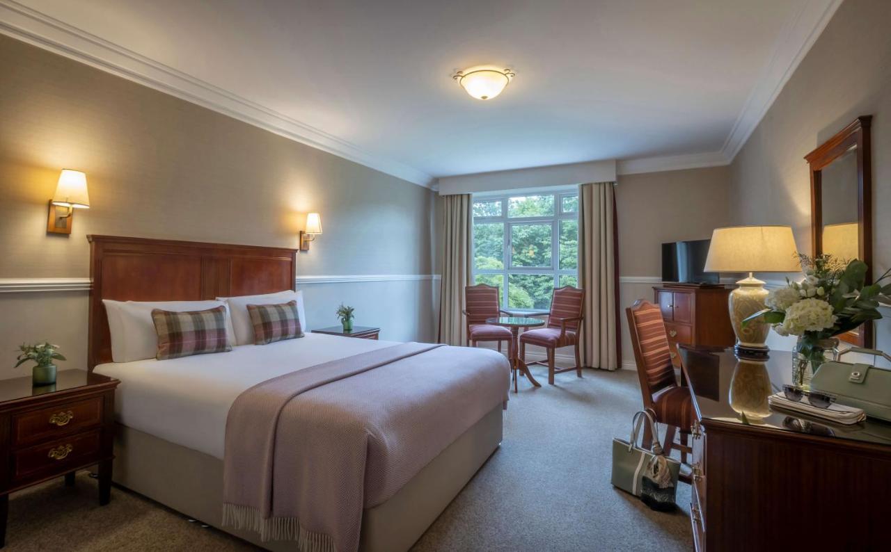 Court Yard Hotel 4*
